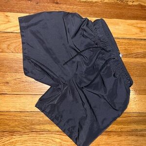 H&M boys swim trunks 4-6 years dark grey EUC 4T/5T.